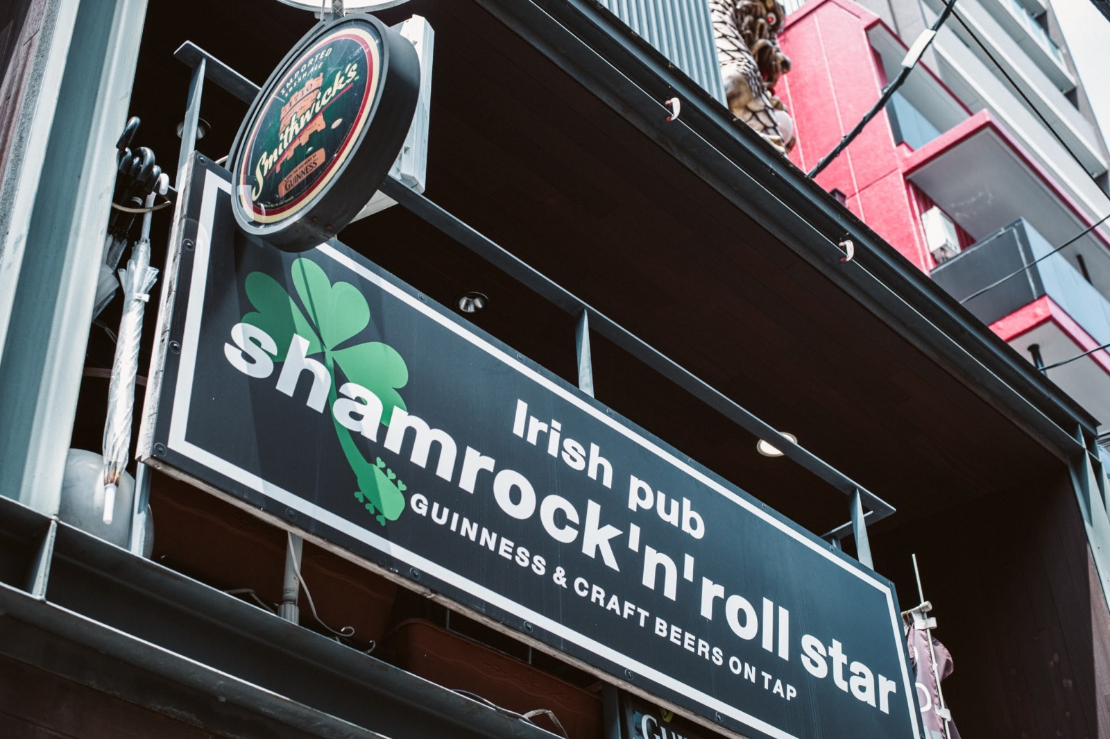 Irish pub Shamrock ‘N’ Roll Star